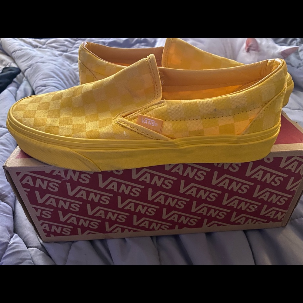 Vans Mens Yellow Checkered shoes